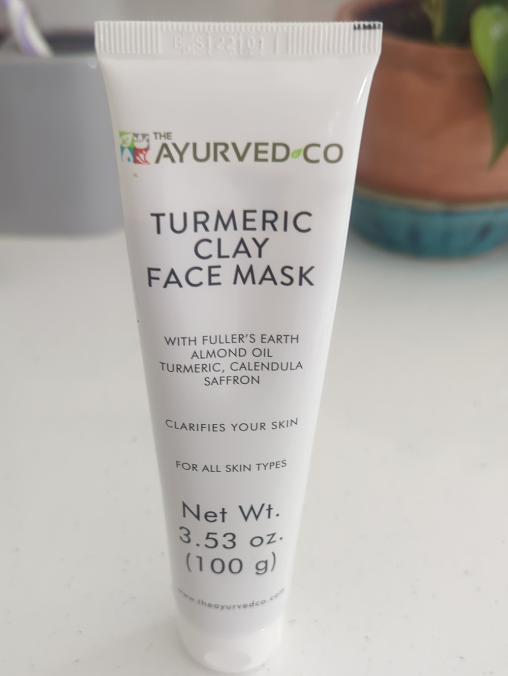 Saffron Turmeric Clay Face Mask - White